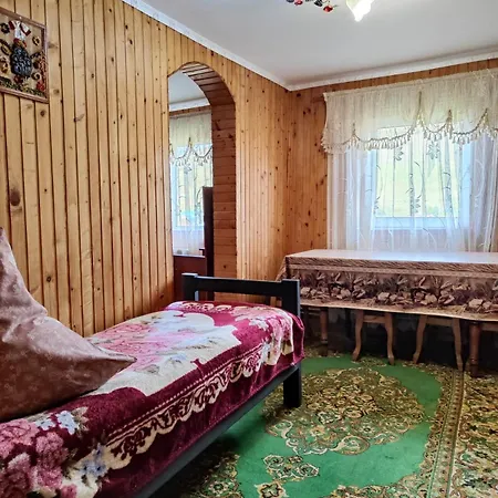 сільська Appartement Yablunytsya