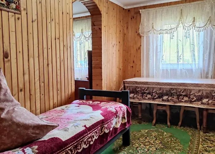сільська 公寓 亚布卢尼齐亚